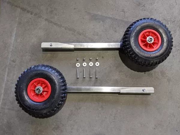 Wheels transom folding